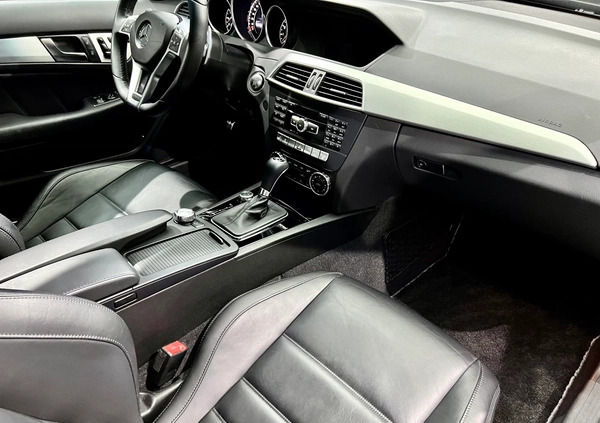 Mercedes-Benz Klasa C cena 259900 przebieg: 60393, rok produkcji 2012 z Mieroszów małe 352
